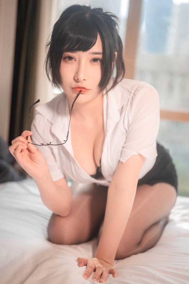 糖果果Candy – 舰长图 室内ol[102P326MB]