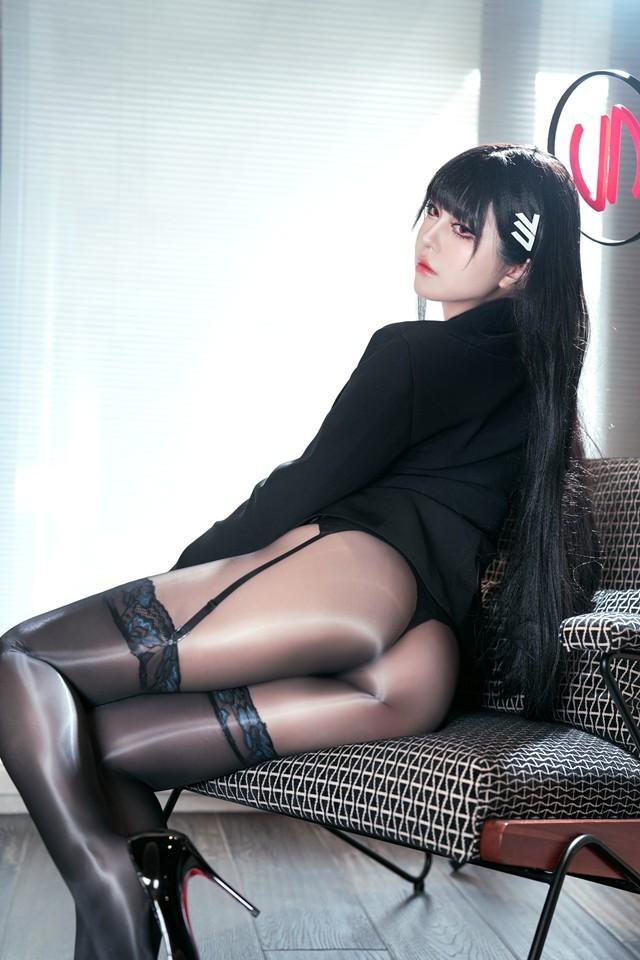 半半子 – NO.115 蔚蓝档案 调月莉音 内衣OL[41P3V-293MB]
